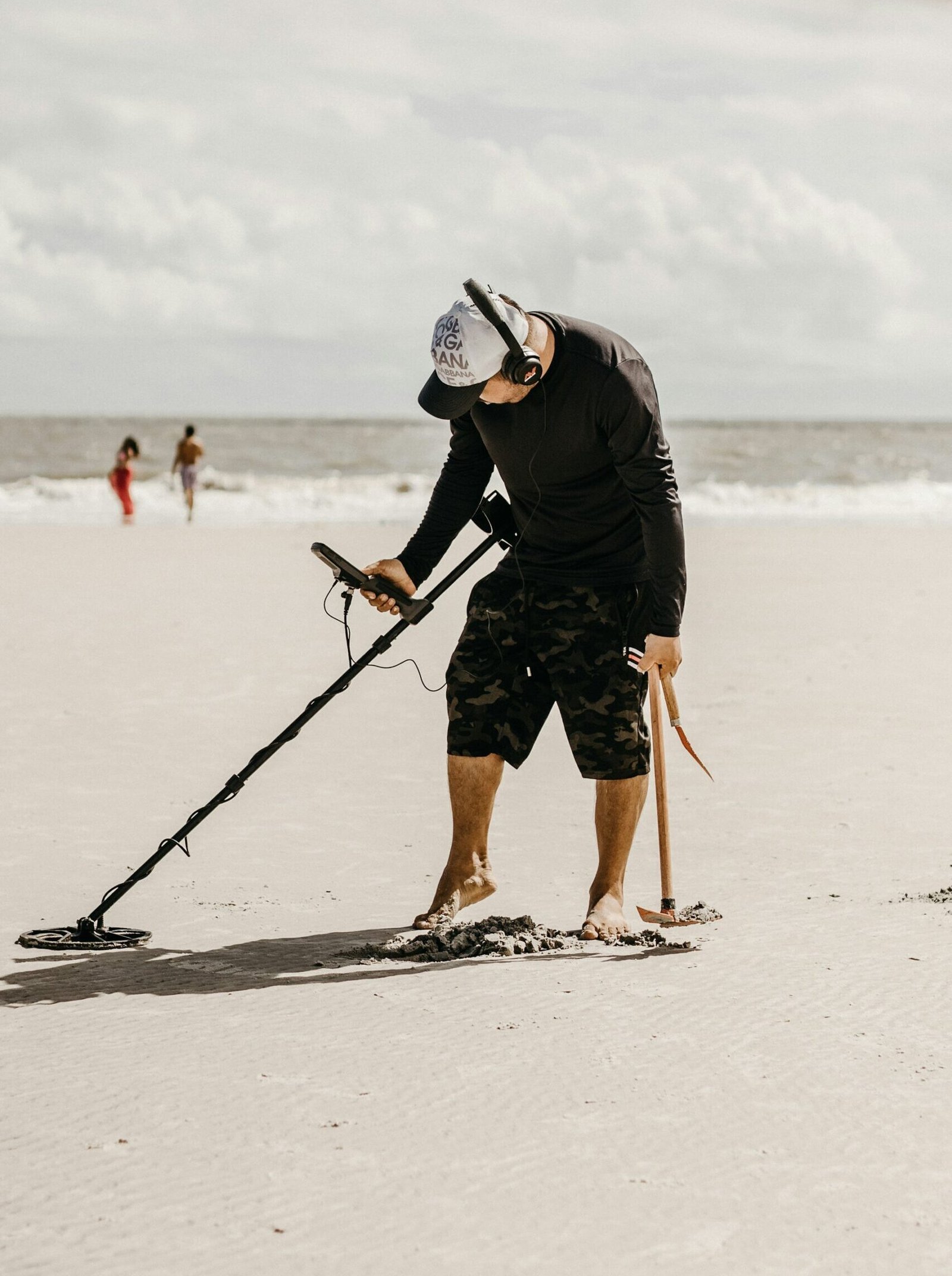 hero image bounty hunter official brand website